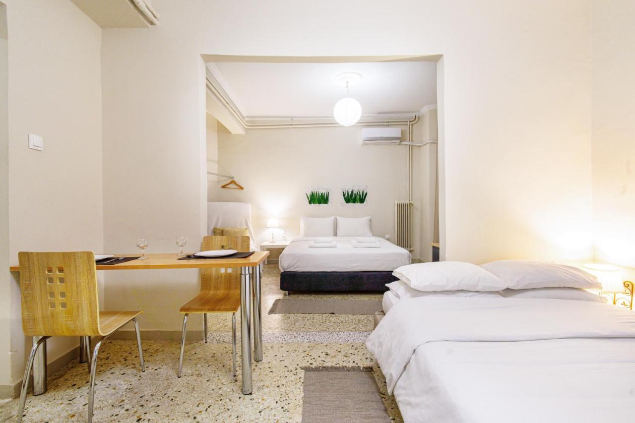 Filopappou Decent Apartment アテネ エクステリア 写真