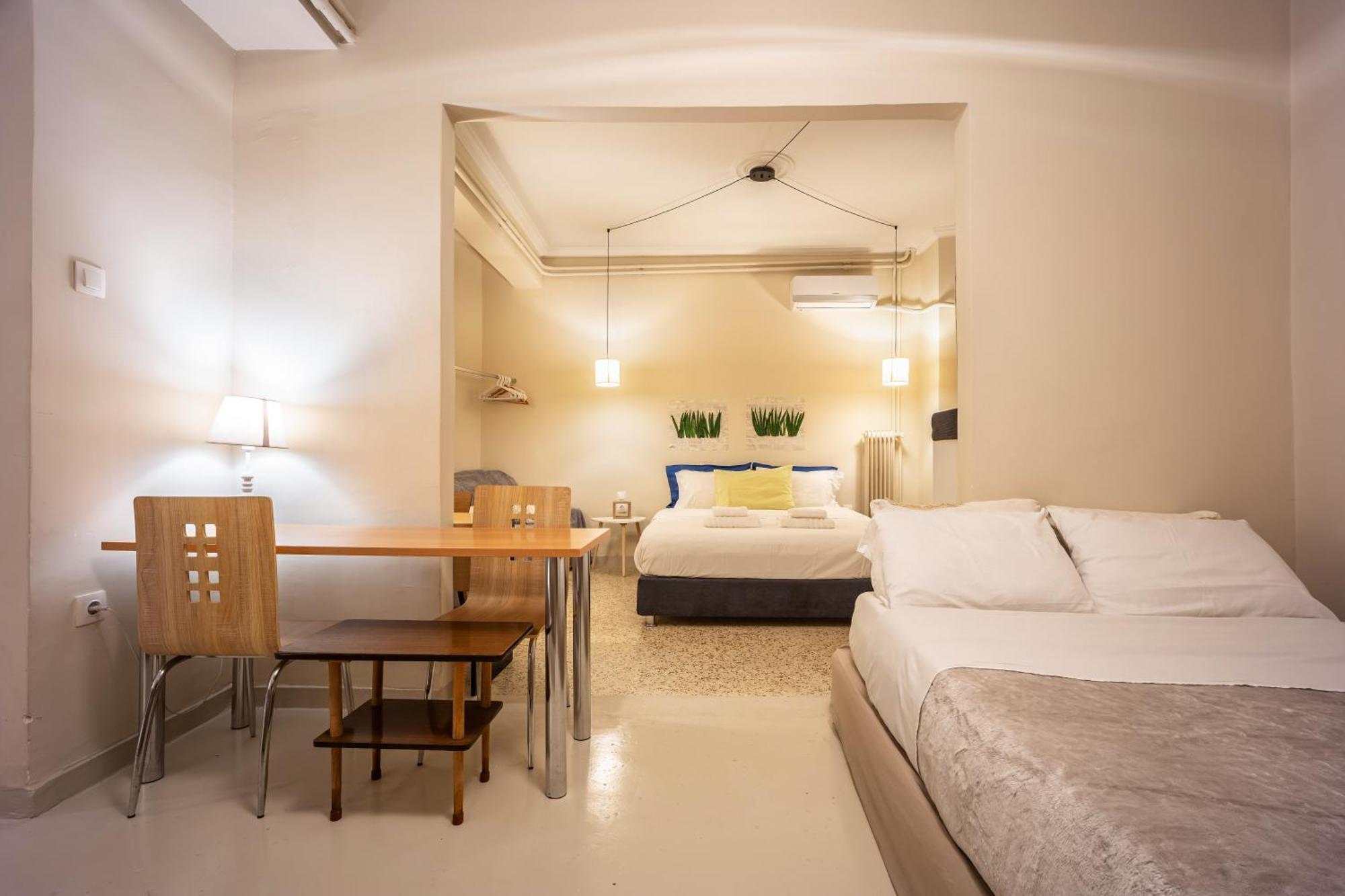 Filopappou Decent Apartment アテネ エクステリア 写真